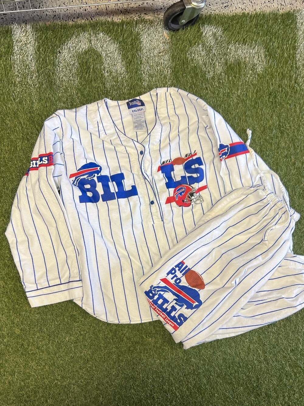 Vintage 1992 Esleep Buffalo Bills Pinstripe Pajama Set 2-Piece Size Medium